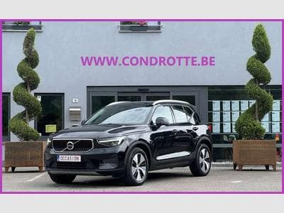 Volvo XC40 2.0 B3 163 CV (2025) - Photo 1