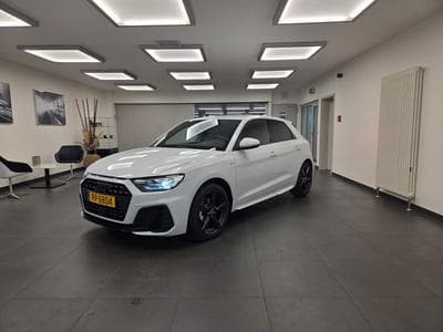 Audi A1 Sportback S line TFSI 116 CV / 85 kW boite manuelle (2026) - Photo 1