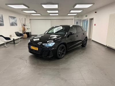 Audi A1 Sportback S line TFSI 116 CV / 85 kW boite manuelle (2026) - Photo 1