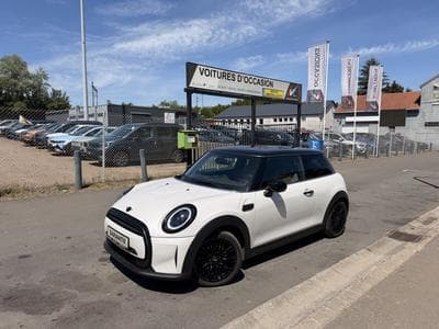Mini Cooper 1.5 Steptronic 136 (2024) - Photo 1
