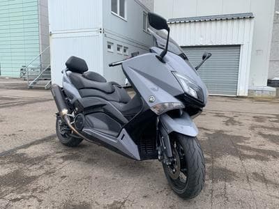 Yamaha T-Max T-Max - ABS - Akrapovic - Selle & Poignées chauffantes (2016) - Photo 1