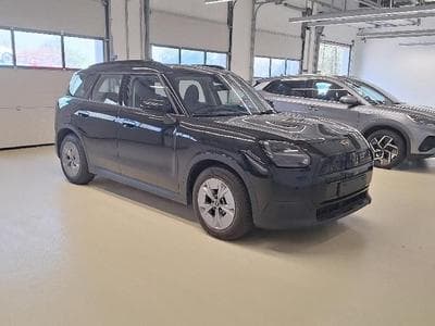 Mini Countryman Countryman E Essential Trim (2024) - Photo 1