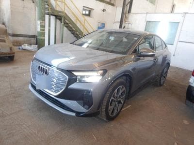 Audi Q4 e-tron Sportback 45 (2024) - Photo 1