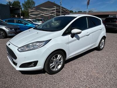 Ford Fiesta Fiesta Titanium 1.6 TDCi *Navi*SHZ*PDC*Euro5* (2014) - Photo 1