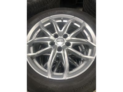 Jantes alu + Pneus h 17" 225/55 R17 97H (2026) - Photo 1