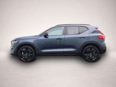 Volvo XC40 (2026) - Photo 1