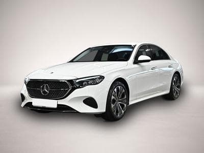 Mercedes 300 (2024) - Foto 1