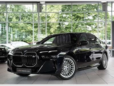 BMW i7 M70 xDrive *21*SkyLounge*B&W*NP210TSD*Alpina (2025) - Foto 1