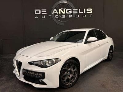 Alfa-Romeo Giulia 2.2 JTM 150 SUPER (2018) - Foto 1