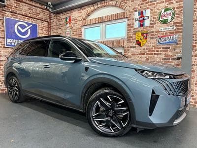Peugeot 5008 5008 1.2 Hybrid 145cv Auto GT (2025) - Photo 1