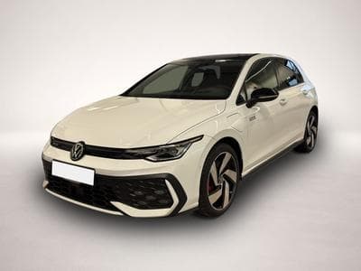 VW Golf (2025) - Photo 1