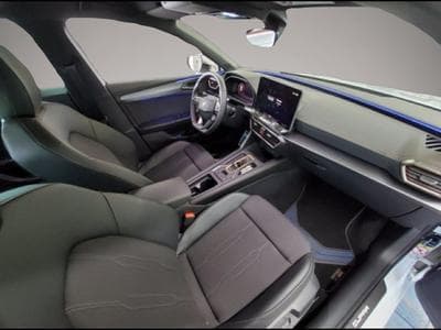 Cupra Leon (2025) - Photo 1