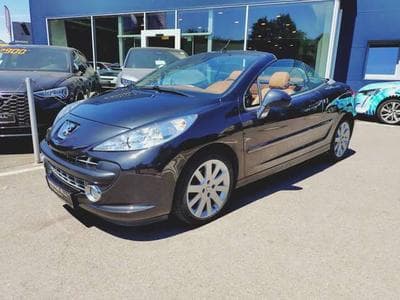 Peugeot 207 Sport (2008) - Photo 1