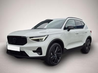 Volvo XC40 (2025) - Photo 1