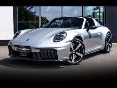 Porsche 911 .2 911 TARGA 4 GTS PDK - GT-SILVER (2025) - Foto 1