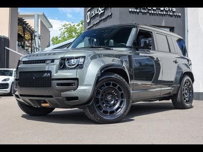 Land-Rover Defender 110 V8 P635 MHEV OCTA AWD EDITION ONE - FAROE GREEN - FULL S (2025) - Foto 1