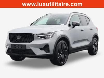 Volvo XC40 2.0 B4 MHD 197  Black Edition (2026) - Foto 1