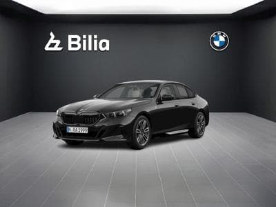 BMW 520 520i Berline M Sport (2024) - Foto 1