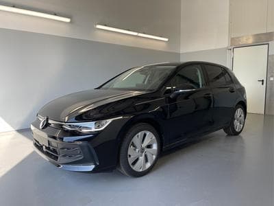 VW Golf LIFE (2026) - Photo 1