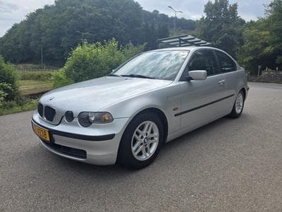 BMW 316 Ti Compact Aut. (2002) - Foto 1