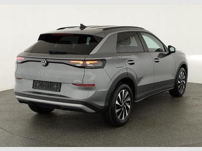 VW T-Roc 1.5 eTSI 110 kW Life (2026) - Photo 1