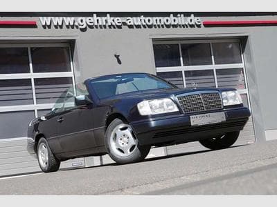 Mercedes E 200 E 200 Cabrio*W124,Automatic,Sitzheizung,Tempomat (1996) - Photo 1