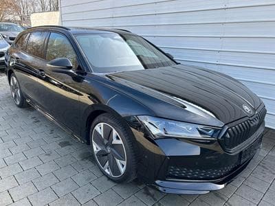 Skoda Superb Sportline (2026) - Photo 1