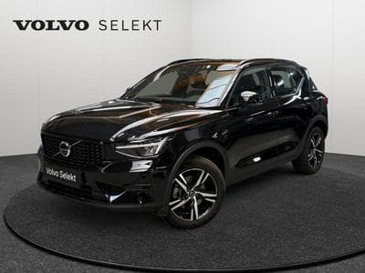 Volvo XC40 B3 Plus Dark / Essence (2025) - Photo 1