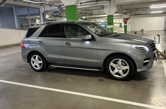 Mercedes ML 350 AMG (2015) - Photo 2