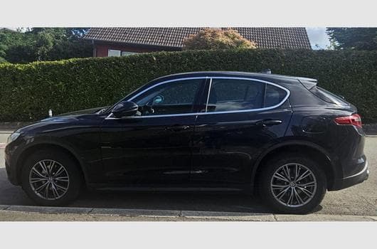 Alfa-Romeo Stelvio Turbo 2.0    280 CV / HP (2018) - Foto 7
