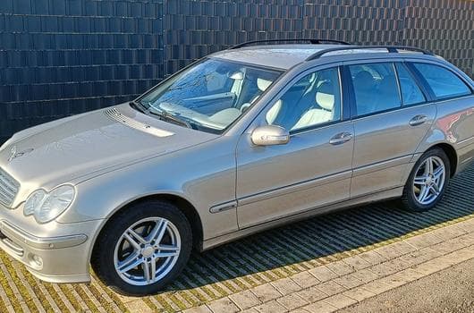 Mercedes C 220