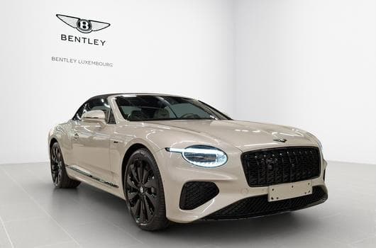 Bentley Continental GTC Azure (2026) - Photo 12