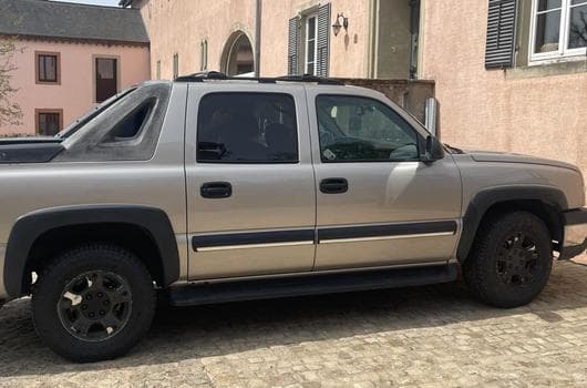 Chevrolet Avalanche Pick Up (2004) - Foto 12