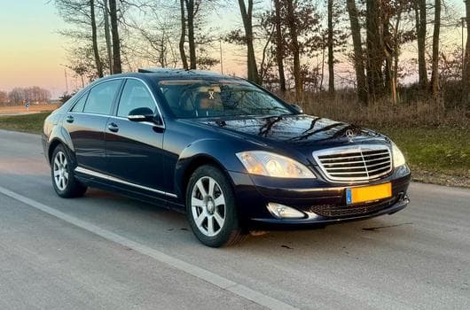 Mercedes S 320