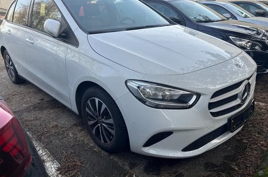 Mercedes B 180
