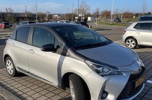 Toyota Yaris Y20 (2020) - Photo 2