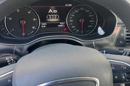 Audi A6 Avant (2012) - Photo 7