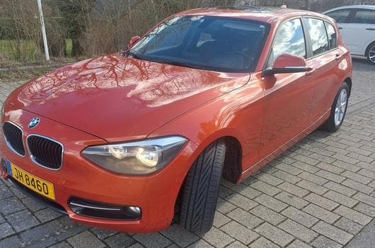 BMW 116 sport (2012) - Photo 2