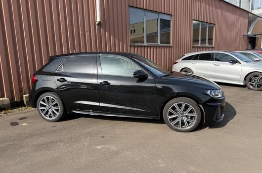 Audi A1 Audi A1 25 TFSI 95CH S-Line Ext S-Tronic Sportbach (2020) - Foto 1