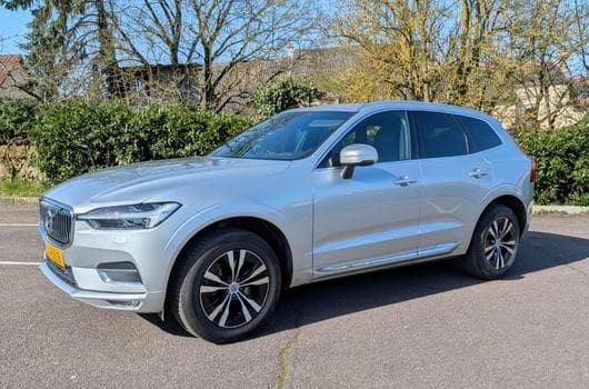 Volvo XC60 B5 / Finition INSCRIPTION (2021) - Photo 11