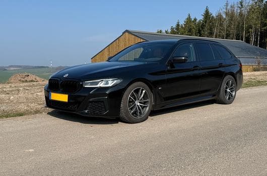 BMW 520 M Sport (2022) - Photo 4