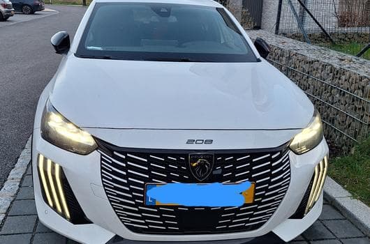 Peugeot 208 GT (2025) - Photo 11