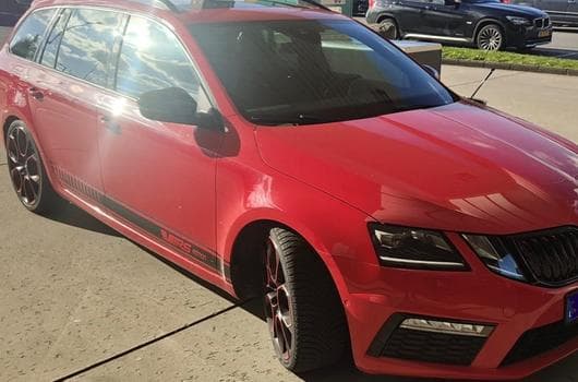 Skoda Octavia RS (2018) - Photo 3