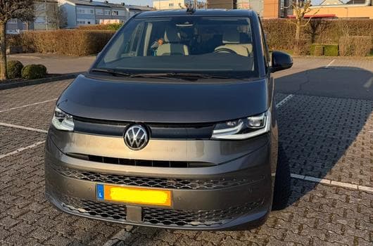 VW Multivan T7 (2024) - Foto 2