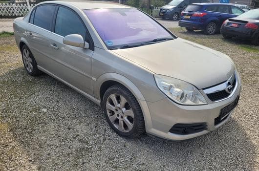 Opel Vectra AUTOMATIQUE (2006) - Foto 1