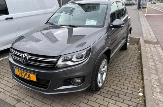 VW Tiguan 4MOTION SPORT&STYLE (2016) - Photo 12