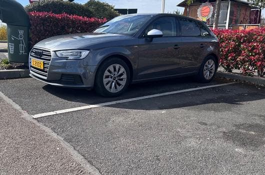 Audi A3 2.0 TDI 150 (2018) - Photo 11