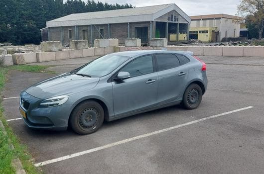 Volvo V40 T3 (2019) - Foto 4