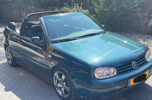 VW Golf Cabrio (2002) - Photo 12
