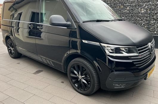 VW Multivan Trendline/150ch TDI DSG7 4Motion (2022) - Photo 10